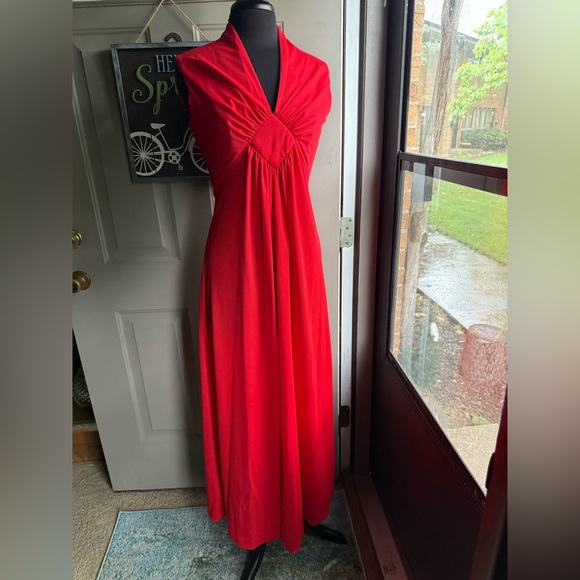 Vintage 60/70s Andrea Gayle red sleeveless gathered maxi dress, size medium - Picture 4 of 16